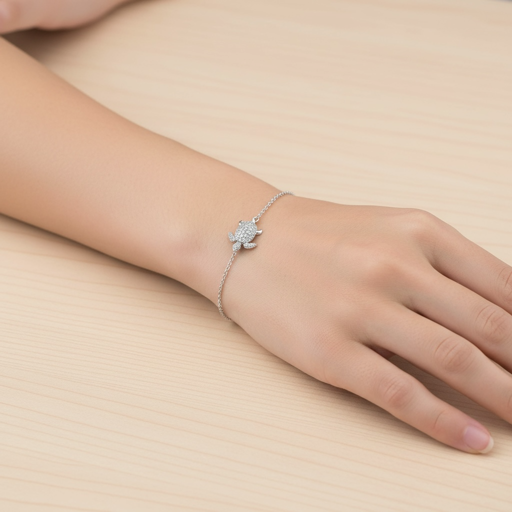 Elegant 18K gold vermeil or 925 sterling silver turtle bracelet with adjustable 17cm + 3.5cm extension. Minimalist pavé charm design, perfect for everyday wear or gifting.