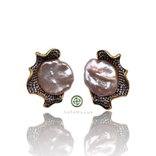 Farisa Baroque Pearl Earrings