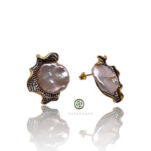 Farisa Baroque Pearl Earrings