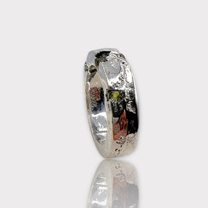 Trio Raw Peridot Borz Ring