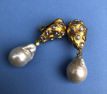 White zirconia clip on earrings