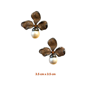 Alfalfa Pearl Earrings
