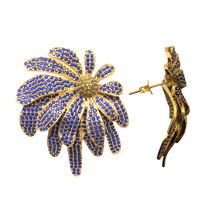 Buzzle Zirconia Floral Earrings