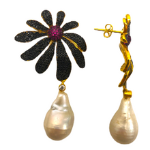 Elisa Pearl Drop Earrings