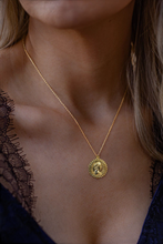 Elizabeth II 1901 Gold Coin Necklace