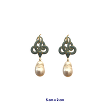 Sahmaran Pearl Serpent Earrings