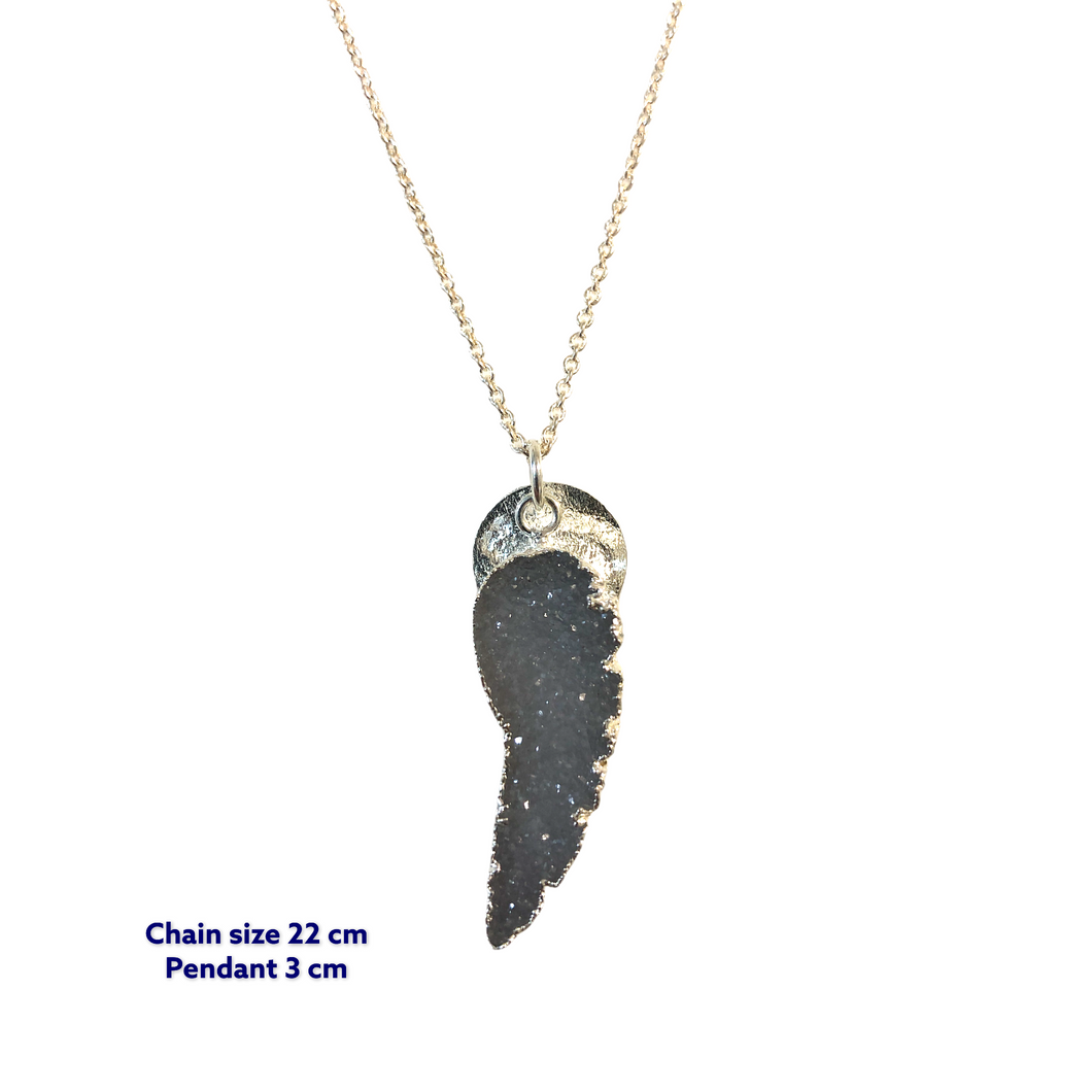 Wing Druzy Stone Necklace